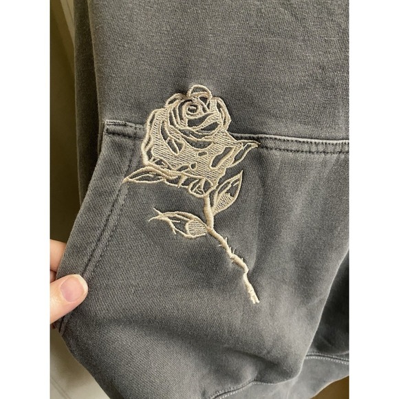 Shawn Mendes Hoodie Medium Gray Pullover Tour 2019 Rose Concert Sweatshirt - Picture 9 of 15
